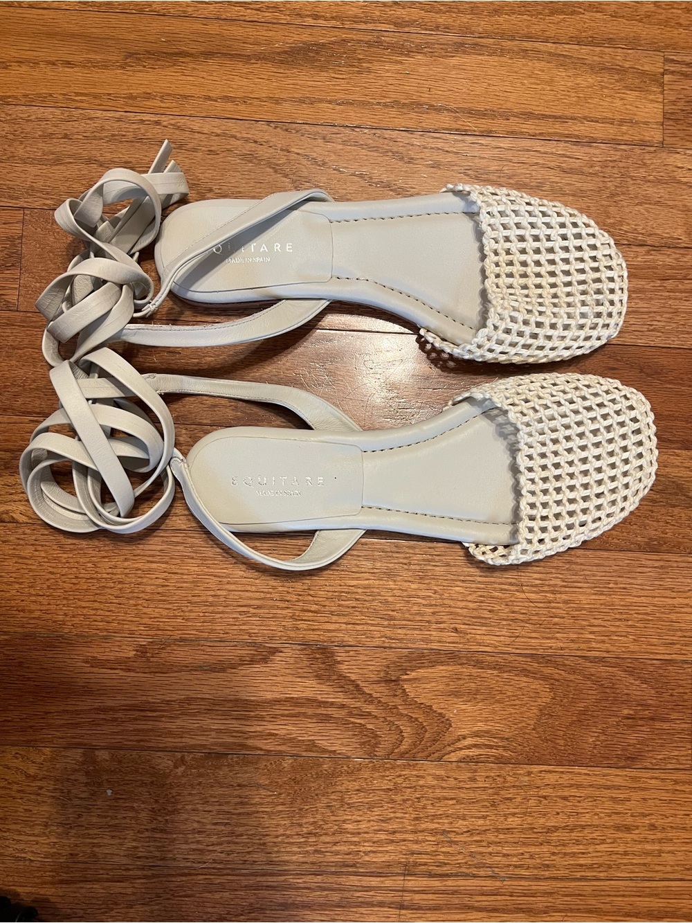 Equitare sz39 Off-White Woven Lace-Up Sandals
